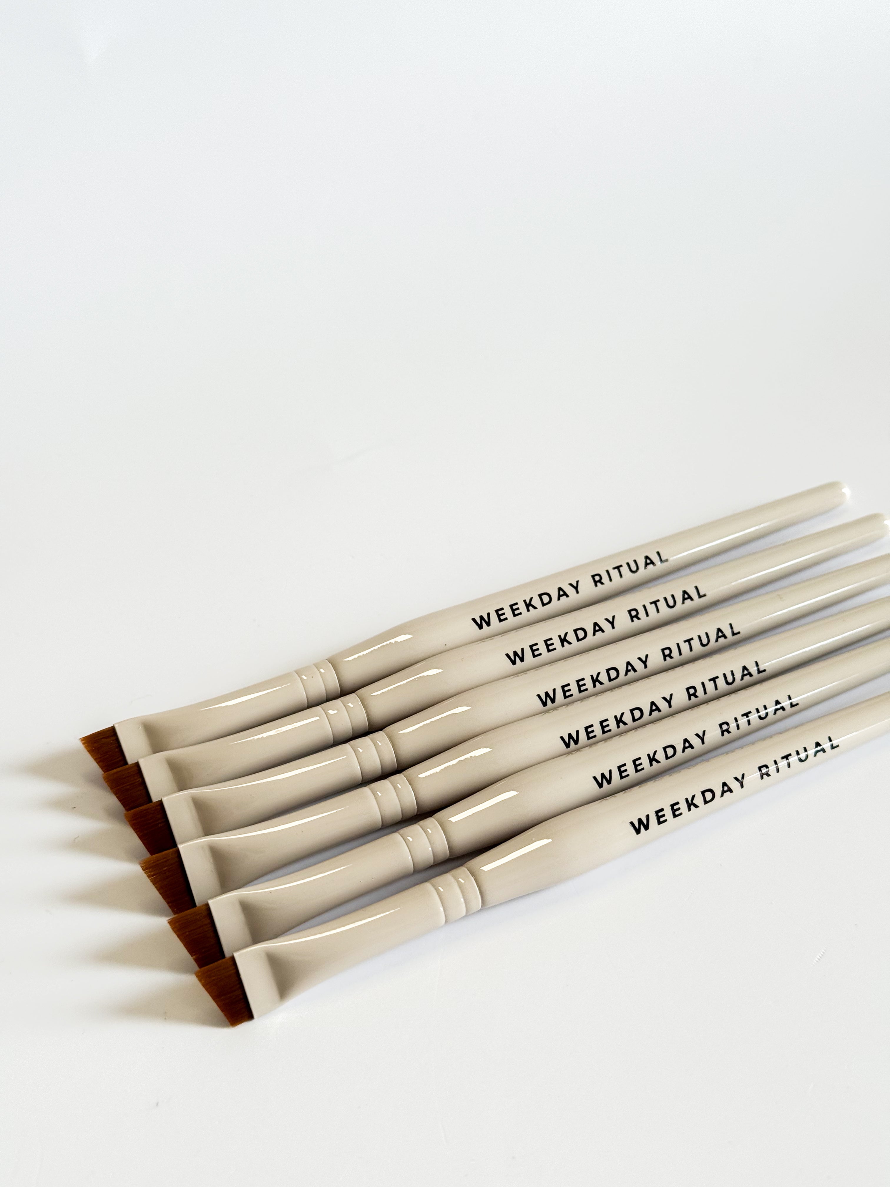 No. 1 The Sculptor | Wide Angled Brow Tint Brush