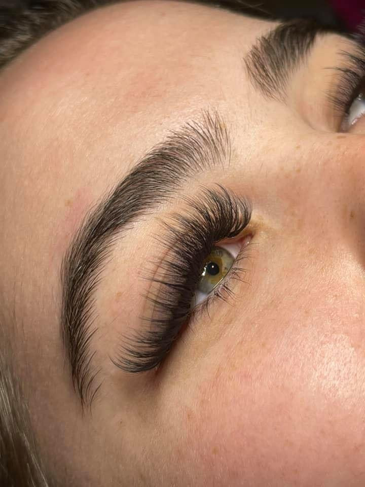 Hybrid lash extensions