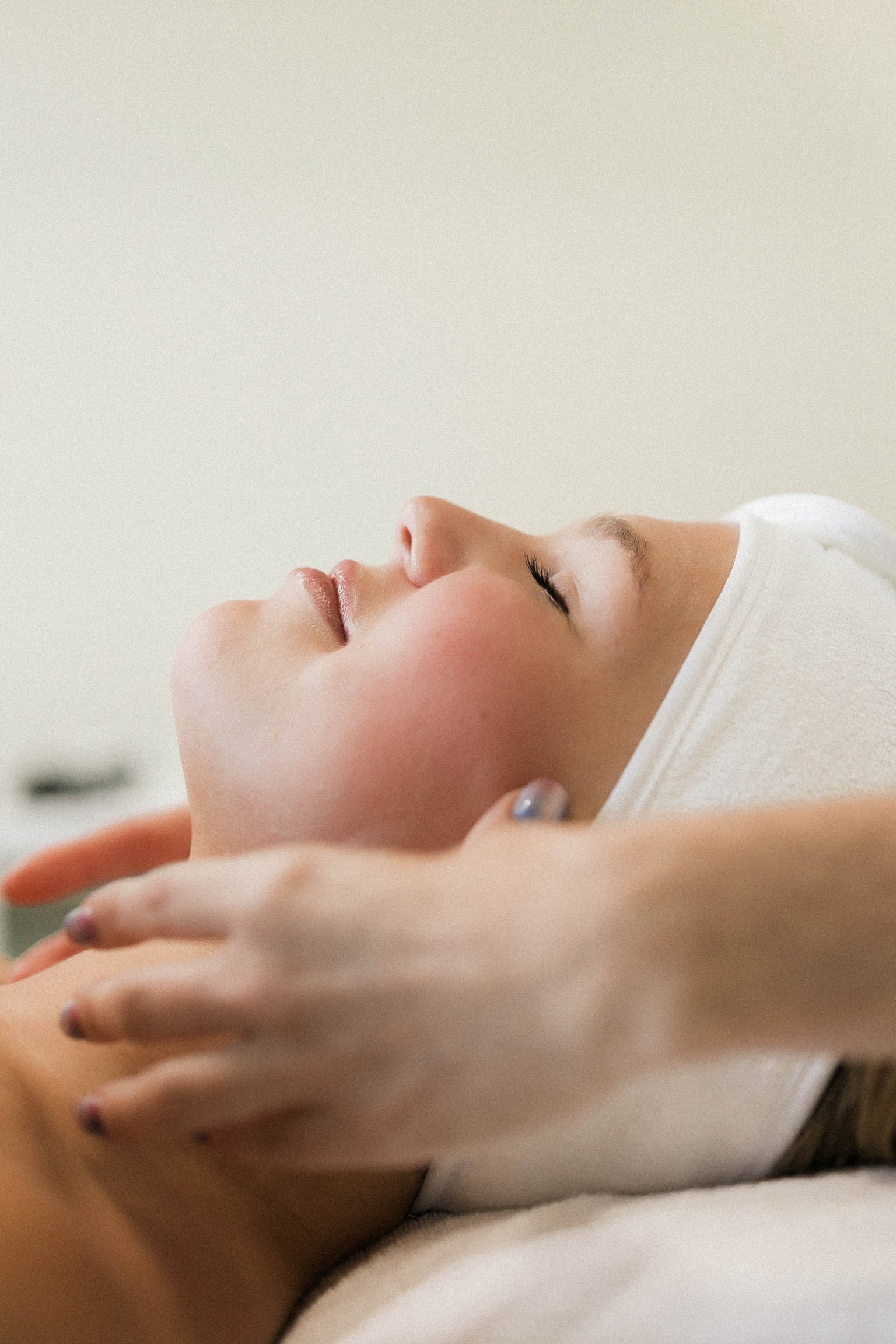 HIFU skin tightening