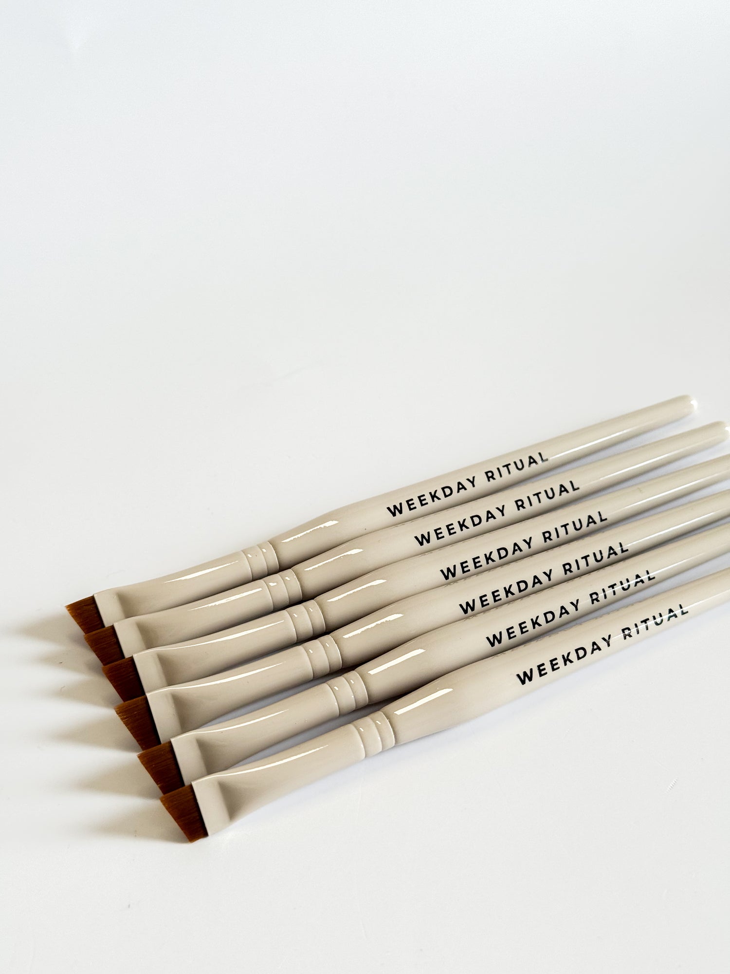 No. 1 The Sculptor | Wide Angled Brow Tint Brush